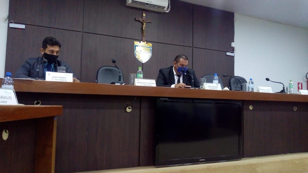 12-08 Sessão Ordinária (2).jpeg