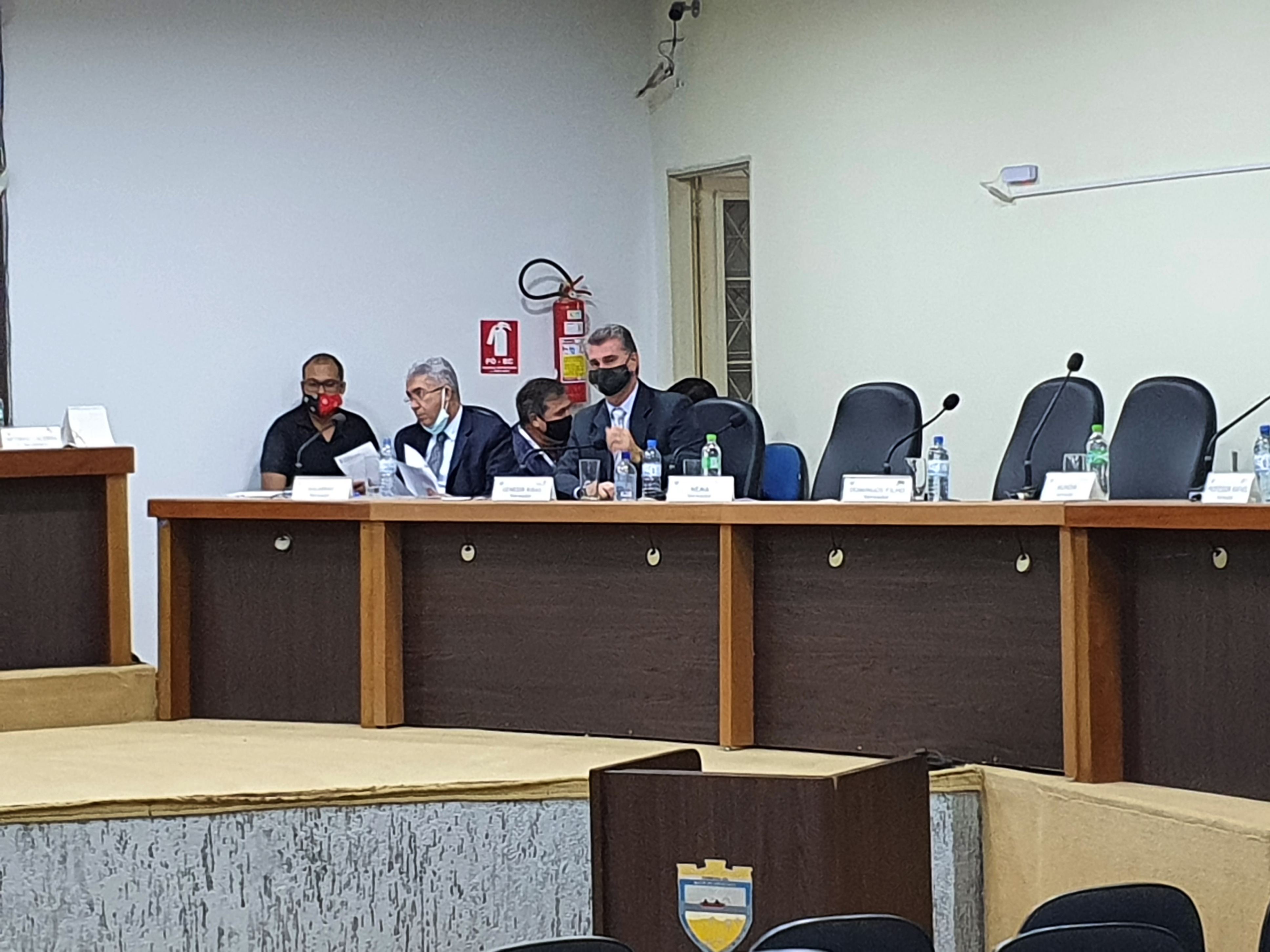 12-08 Sessão Ordinária (7).jpg