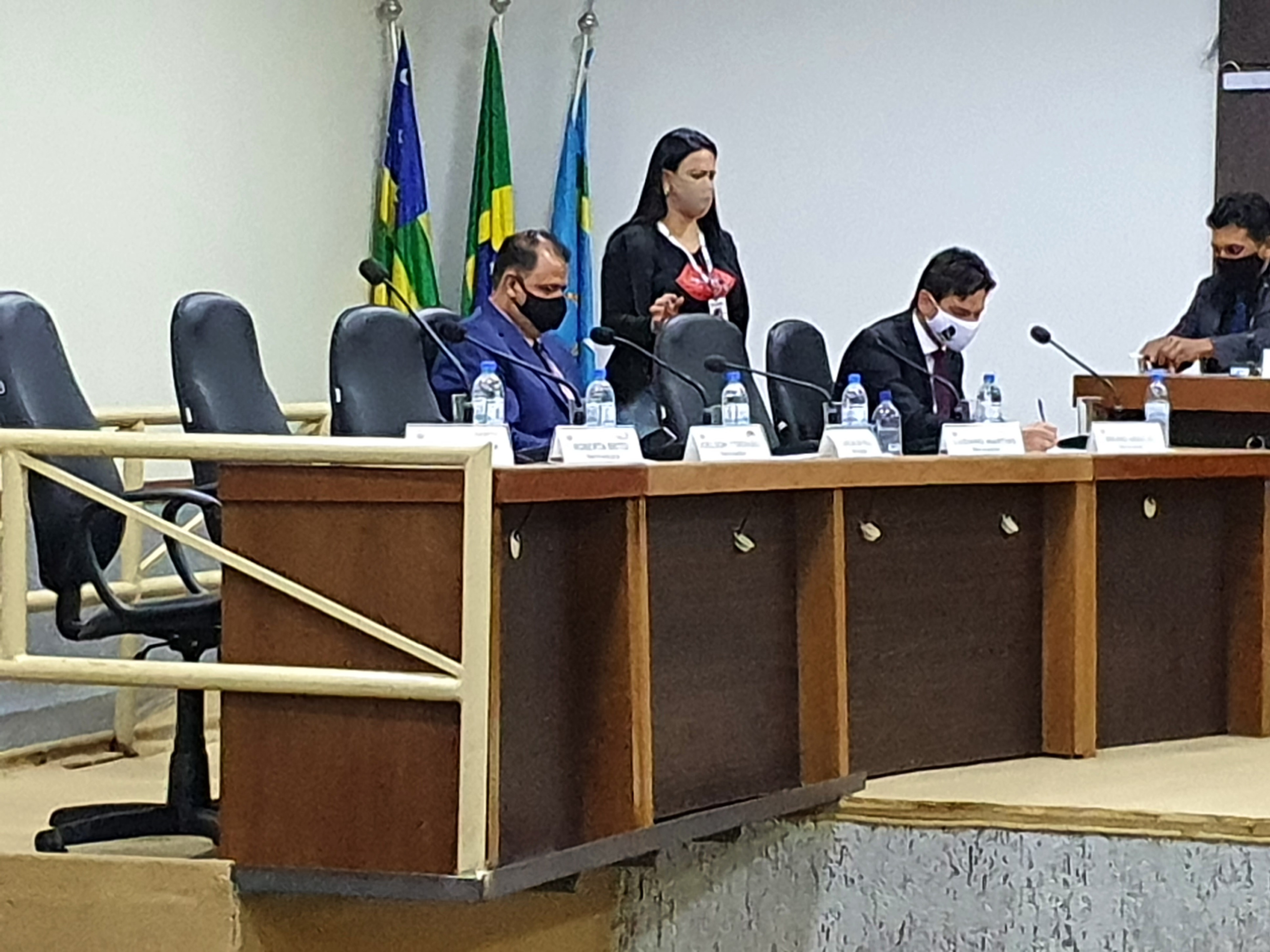 13-08 Sessão Ordinária (9).jpg