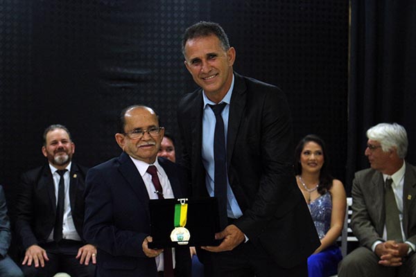 Sessão Solene 03-12 (112).JPG