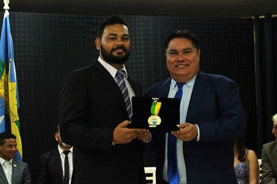 Sessão Solene 03-12 (119).JPG