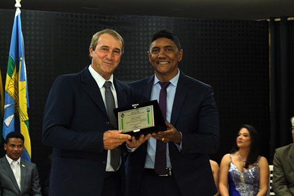 Sessão Solene 03-12 (131).JPG