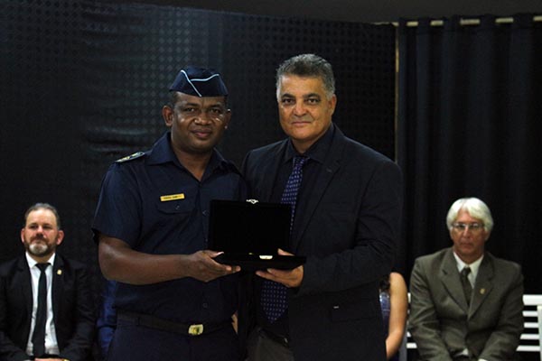 Sessão Solene 03-12 (88).JPG