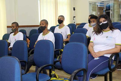 06-10-21 Sessão Solene - Parlamento Jovem  (5).JPG