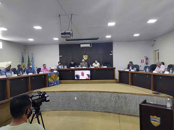 19-10-21 Reunião com representantes da Enel  (2).jpg