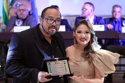 01-12 Sessão Solene (130).jpeg