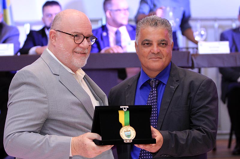 01-12 Sessão Solene (148).jpeg