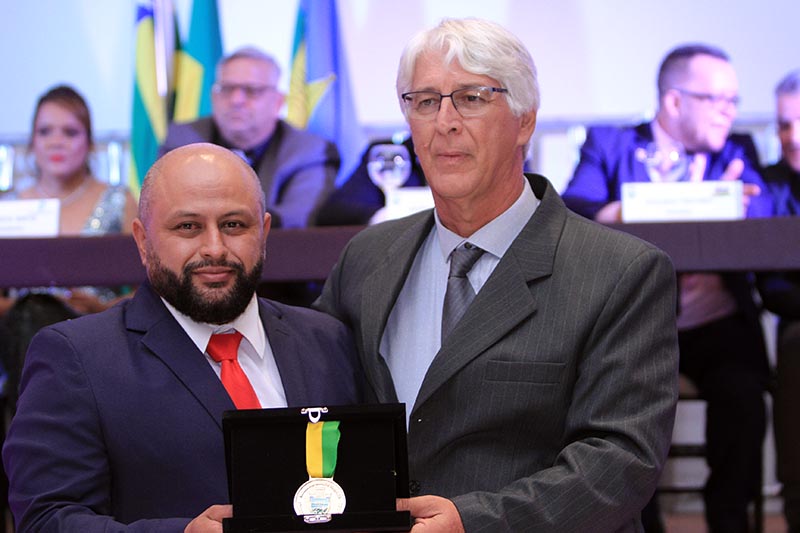 01-12 Sessão Solene (155).jpeg