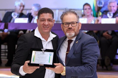 01-12 Sessão Solene (184).jpeg