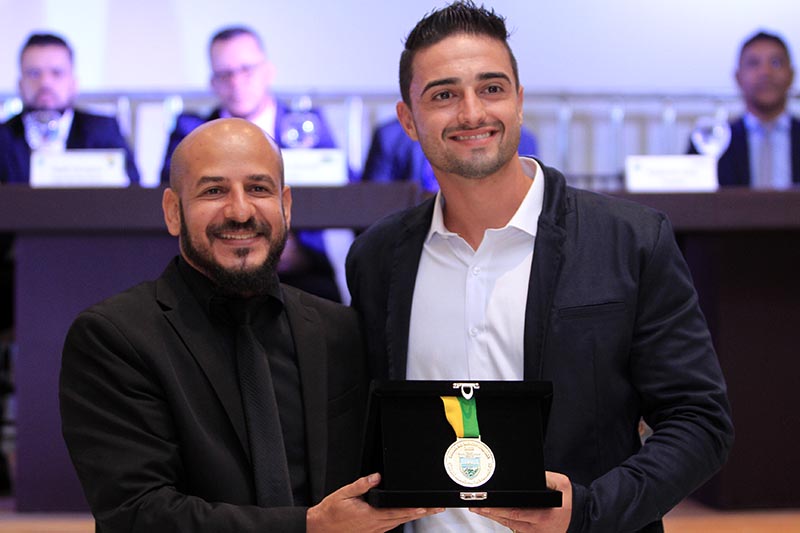 01-12 Sessão Solene (199).jpeg