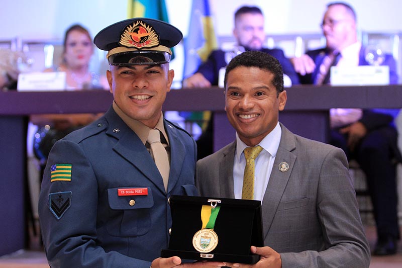 01-12 Sessão Solene (210).jpeg