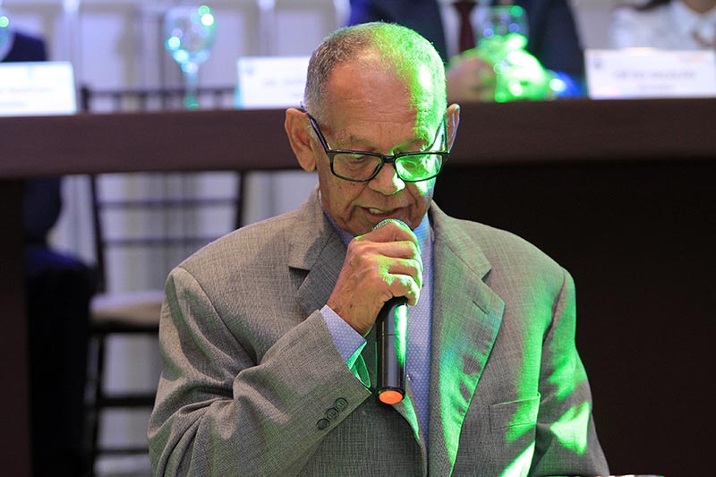 01-12 Sessão Solene (212).jpeg