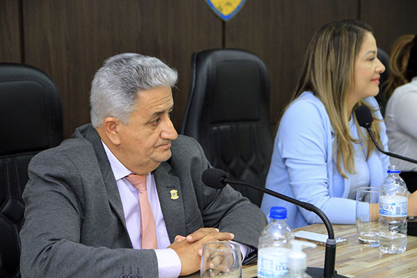 03-08 Sessão Ordinária (20).jpg