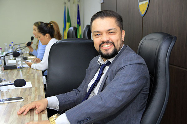 03-08 Sessão Ordinária (21).jpg