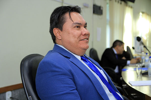 03-08 Sessão Ordinária (22).jpg