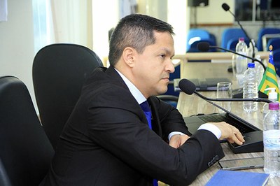 03-08 Sessão Ordinária (25).jpg