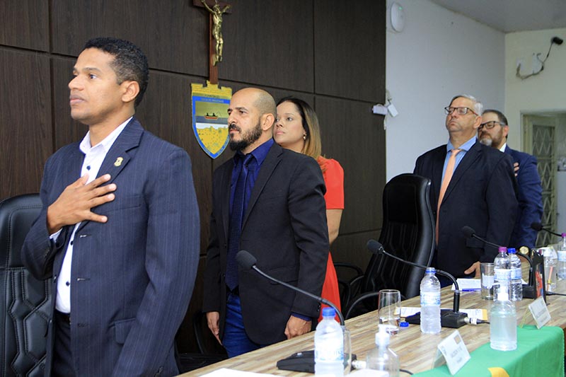 03-08 Sessão Solene (1).jpg