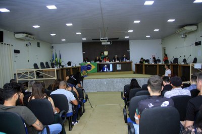 03-08 Sessão Solene (11).jpg