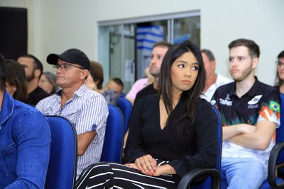 03-08 Sessão Solene (19).jpg