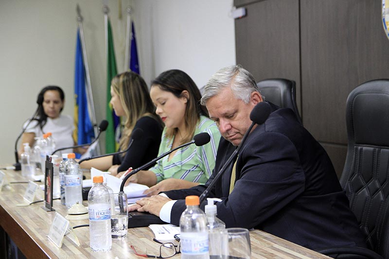 03-10 Sessão Extraordinária (13).jpg