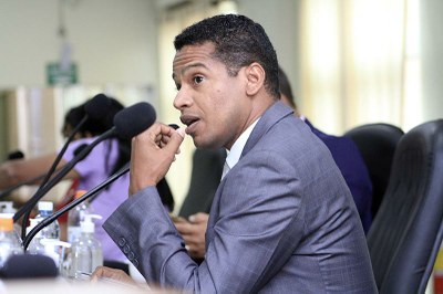 03-10 Sessão Extraordinária (29).jpg