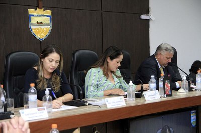 03-10 Sessão Extraordinária (4).jpg