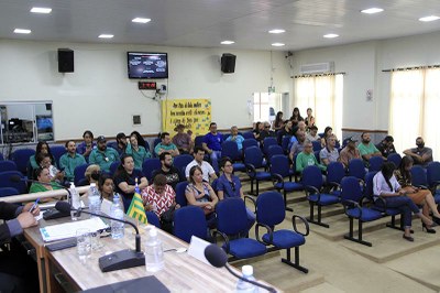 03-10 Sessão Extraordinária (9).jpg