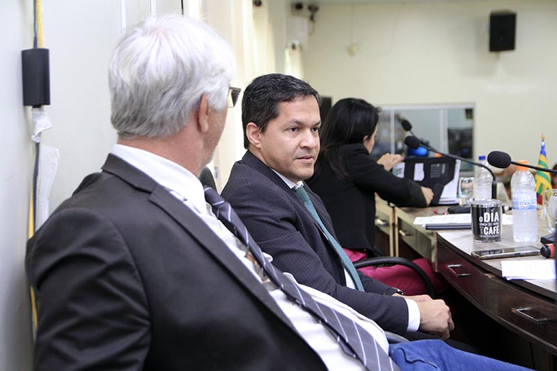 03-11 Sessão Ordinária (28).jpg