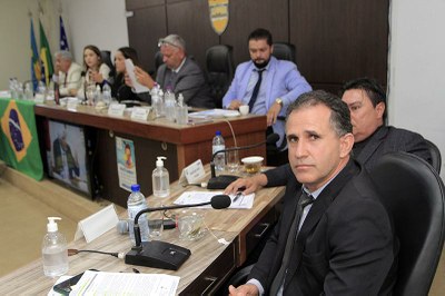 04-07 Sessão Extraordinária (41).jpg