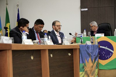 04-08 Sessão Ordinária (13).jpg