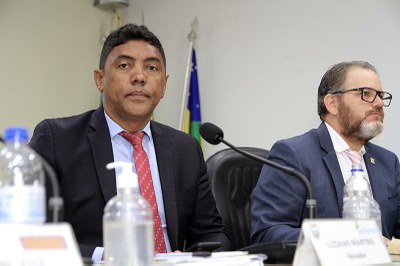 04-08 Sessão Ordinária (15).jpg