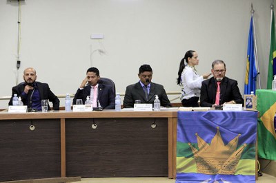 04-10 Sessão Ordinária (3).jpg