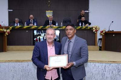 07-12 Sessão Solene (23).jpg