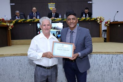 07-12 Sessão Solene (24).jpg