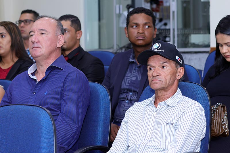 07-12 Sessão Solene (8).jpg