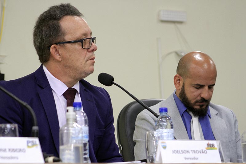 08-11 Sessão Ordinária (11).jpg