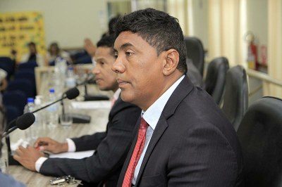 10-08 Sessão Ordinária (29).jpg