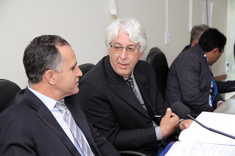 10-08 Sessão Ordinária (9).jpg