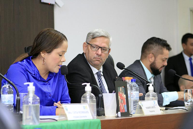 10-11 Sessão Ordinária (19).jpg