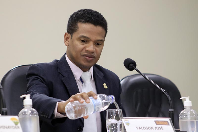 12-09 Sessão Ordinária (13).jpg