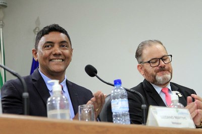 15-12 Sessão Ordinária (25).jpeg