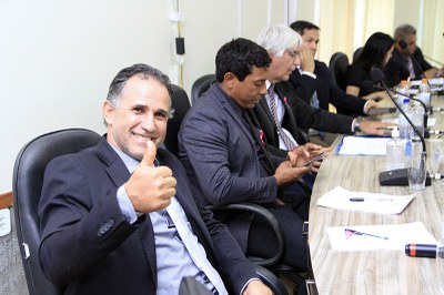 18-10 Sessão Ordinária (5).jpg