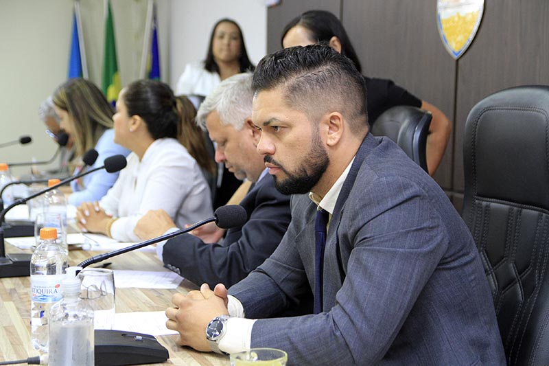 18-10 Sessão Ordinária (6).jpg