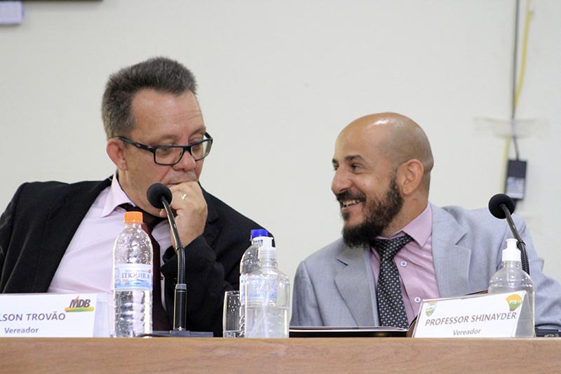 21-10 Sessão Extraordinária (17).jpg