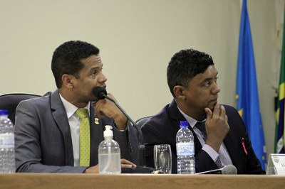 21-10 Sessão Extraordinária (25).jpg