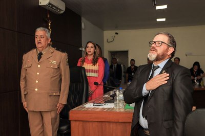 23-08 Sessão Solene (10).jpg