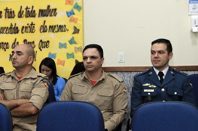 23-08 Sessão Solene (27).jpg