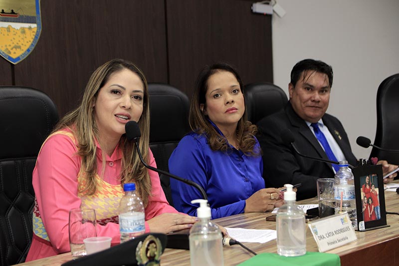 23-08 Sessão Solene (38).jpg