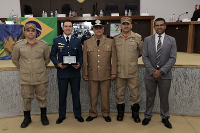 23-08 Sessão Solene (71).jpg