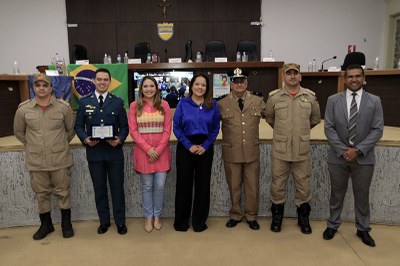 23-08 Sessão Solene (72).jpg